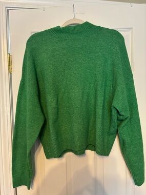 Primark Green Turtleneck Sweater